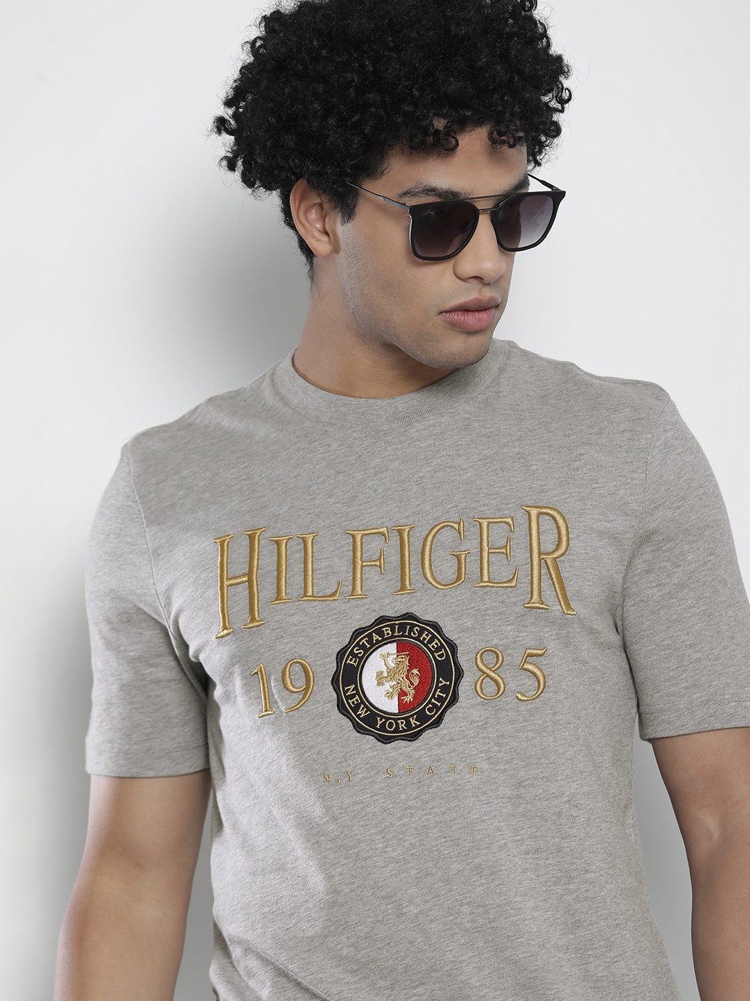 

Tommy Hilfiger Men Grey Melange Brand Logo Embroidered Pure Cotton T-shirt