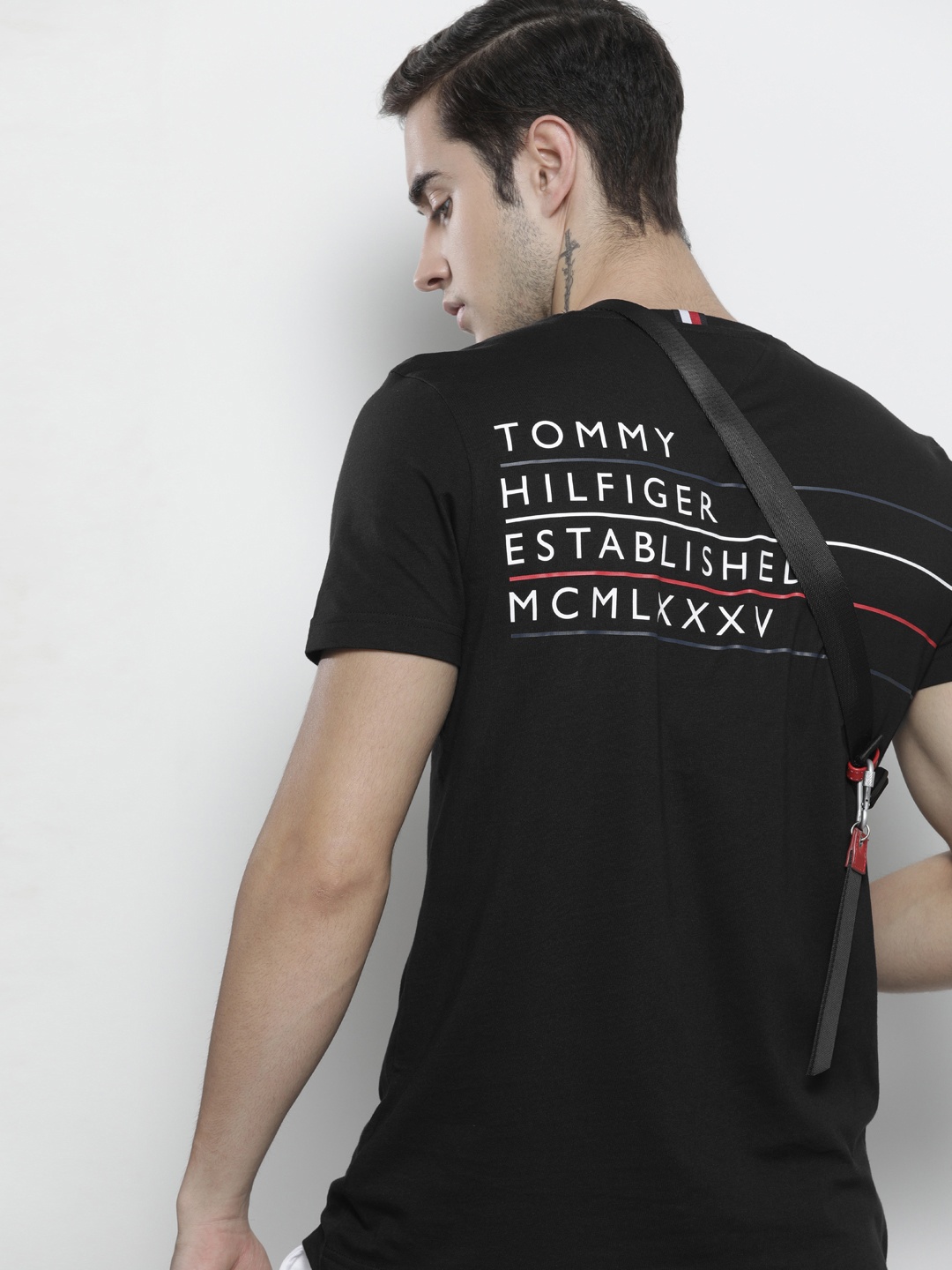 

Tommy Hilfiger Men Black Brand Logo Printed Organic Cotton T-shirt