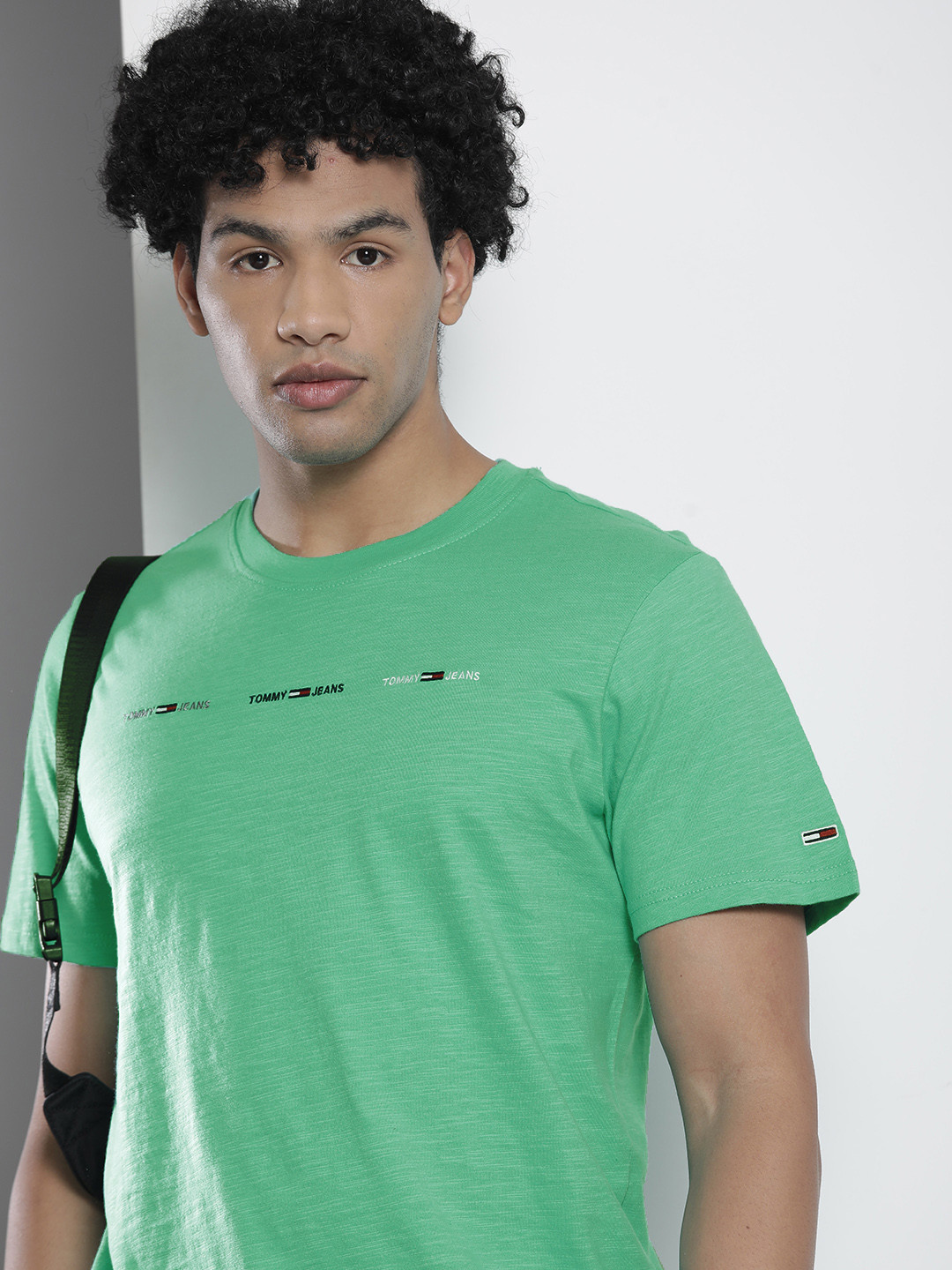 

Tommy Hilfiger Men Green Typography Printed T-shirt
