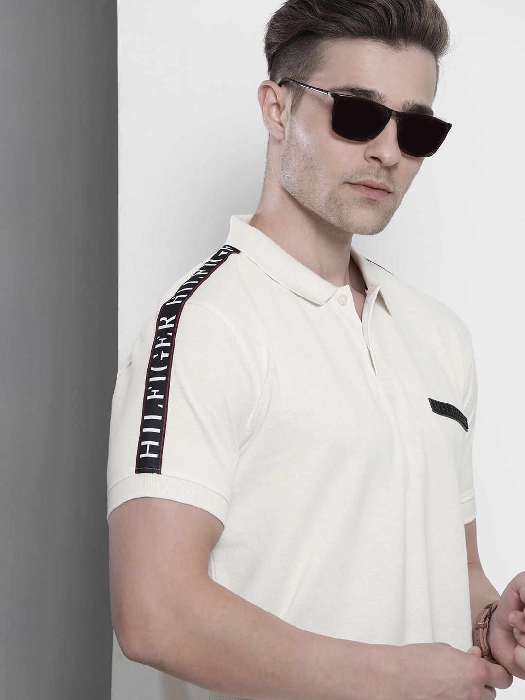 

Tommy Hilfiger Men White Brand Logo Printed Polo Collar Organic Cotton T-shirt