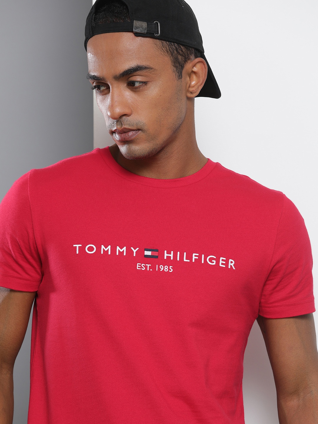 

Tommy Hilfiger Men Red & White Printed T-shirt