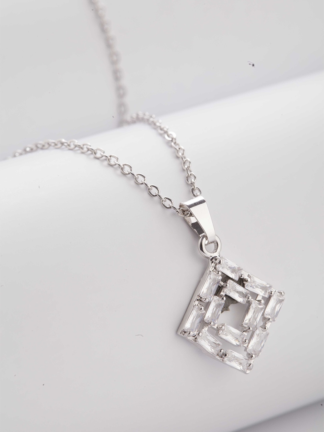 

PRITA BY PRIYAASI Silver-Toned Brass Silver-Plated Necklace