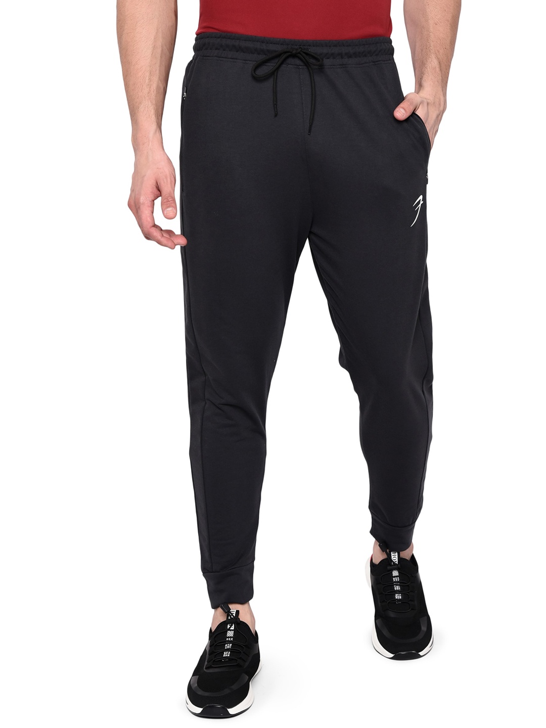 

FUAARK Men Black Solid Joggers