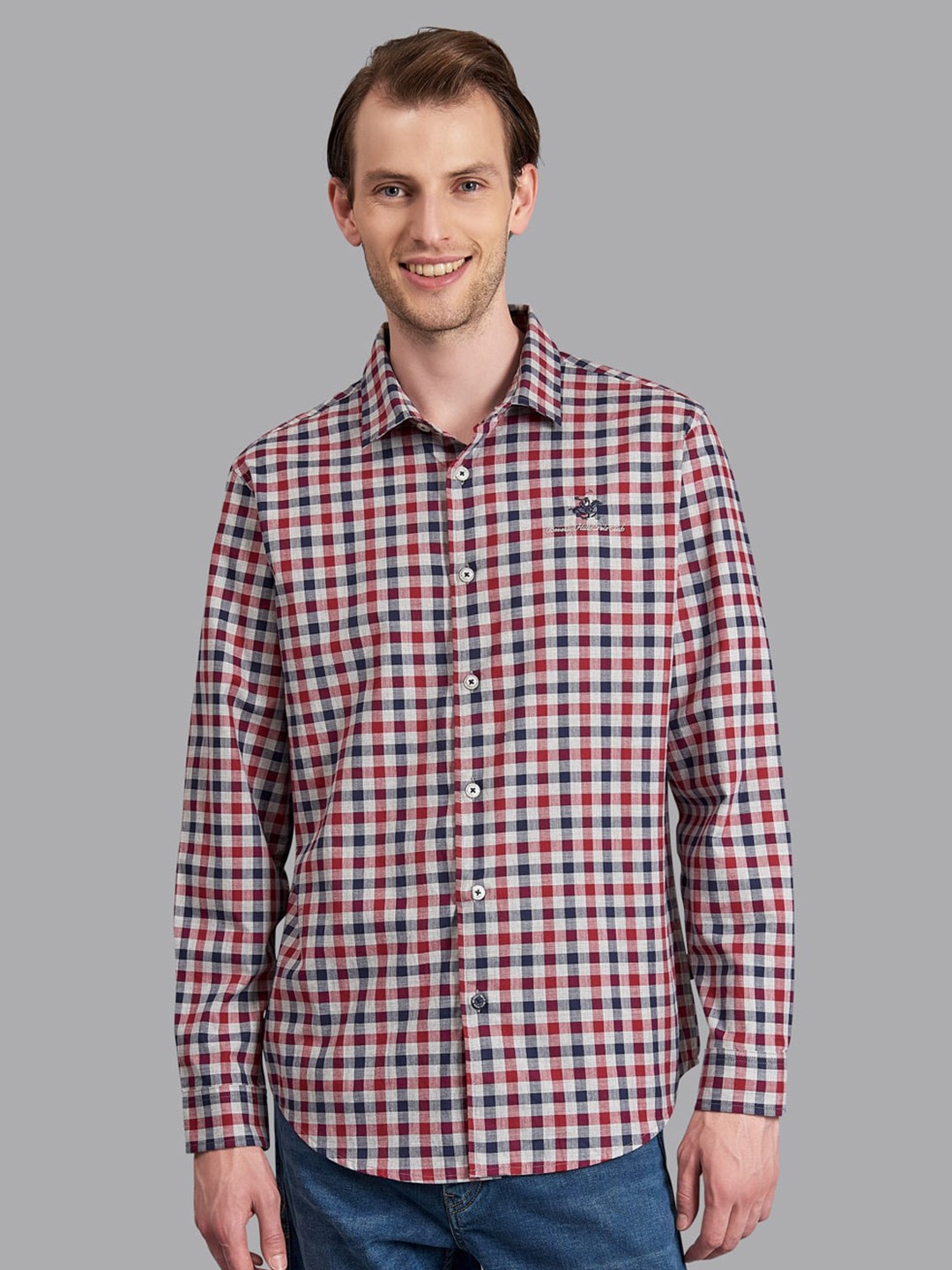 

Beverly Hills Polo Club Men Grey Checked Cotton Formal Shirt