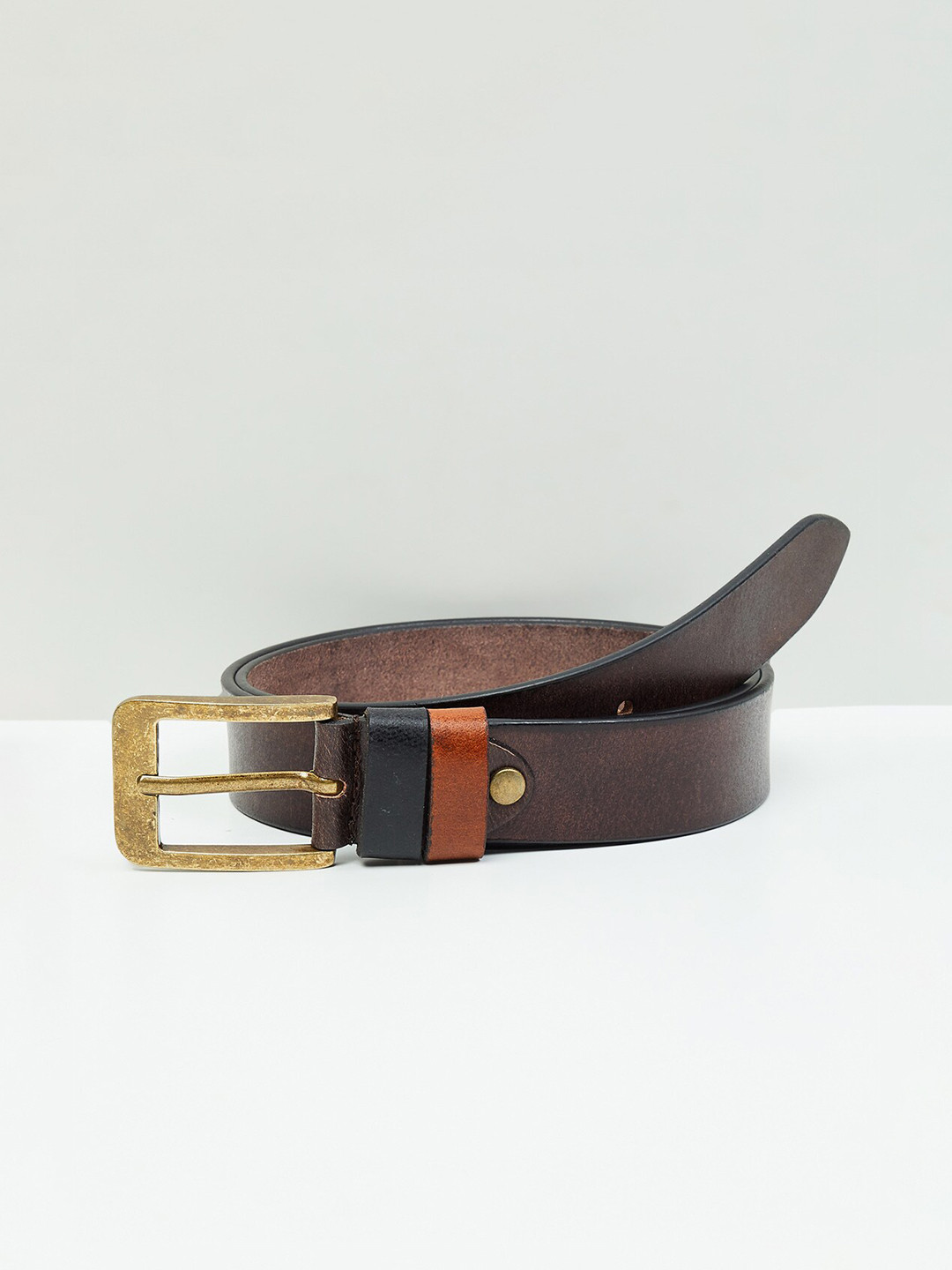 

max Men Brown Leather Belt