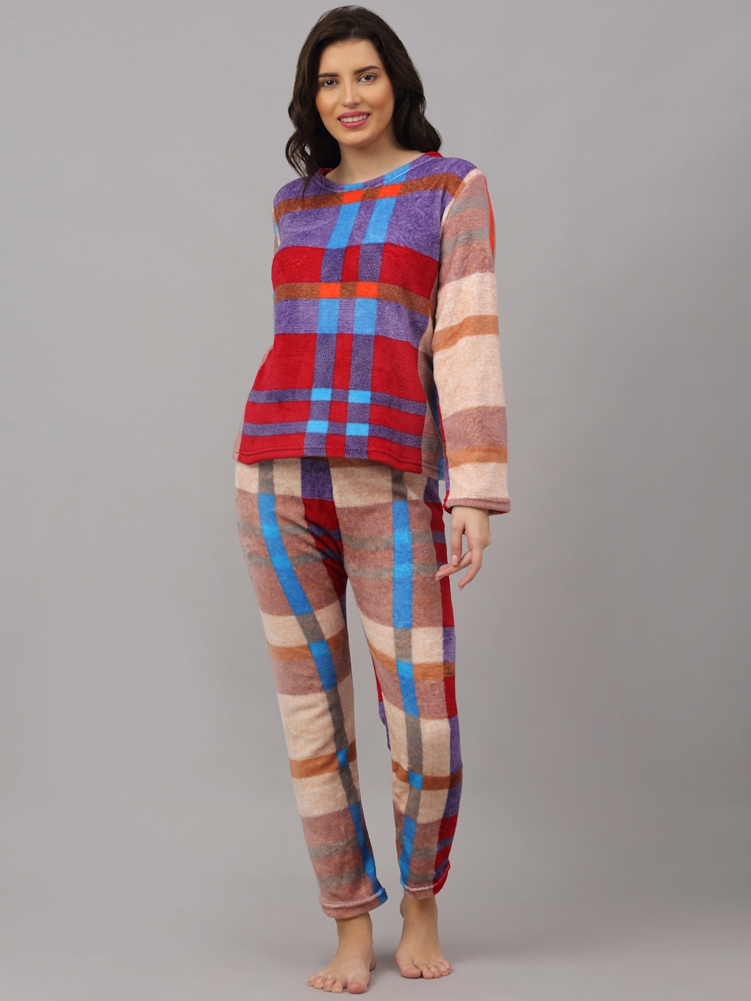 

NEUDIS Women Beige & Maroon Checked Fleece Night suit