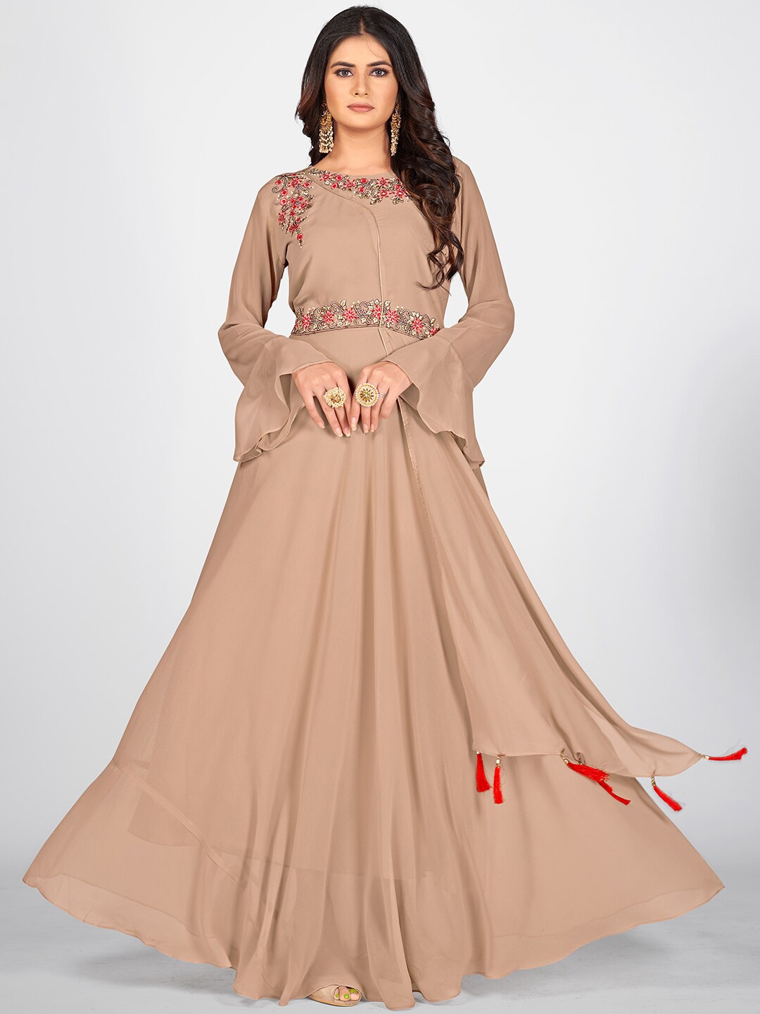 

SHOPGARB Women Beige Georgette Anarkali Kurta