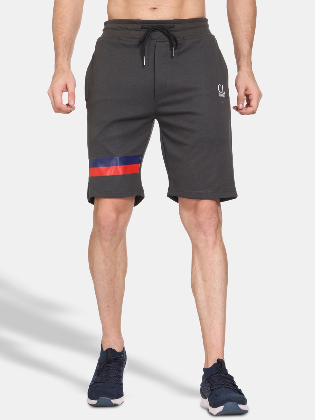 

CL SPORT Men Grey Colourblocked Outdoor Sports Shorts