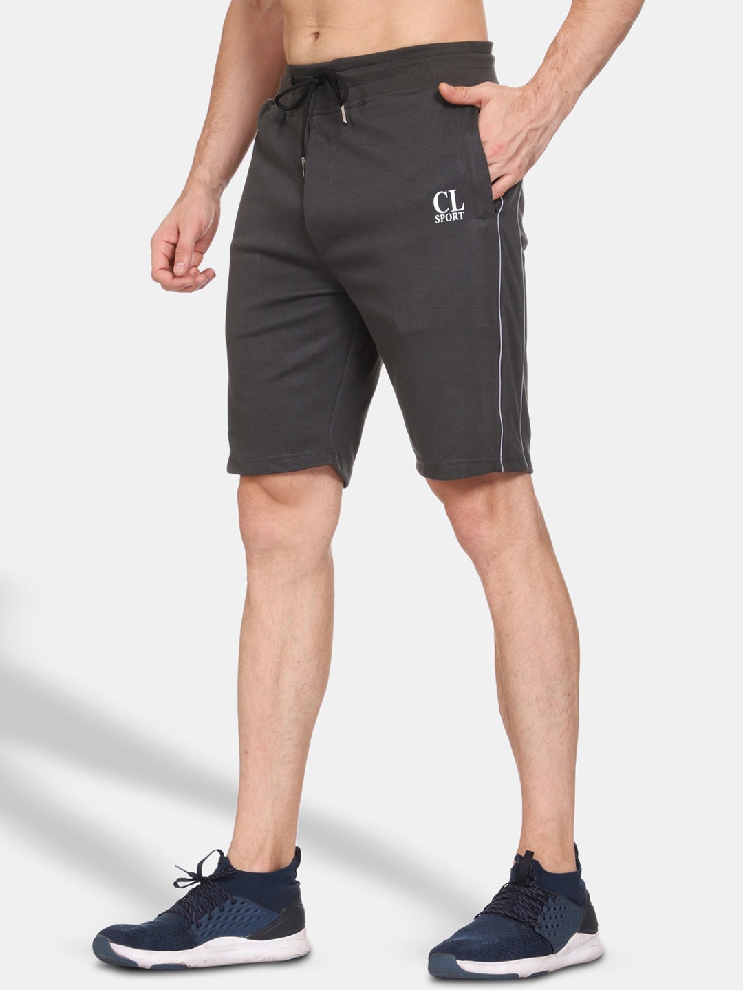 

CL SPORT Men Grey Solid Sports Shorts