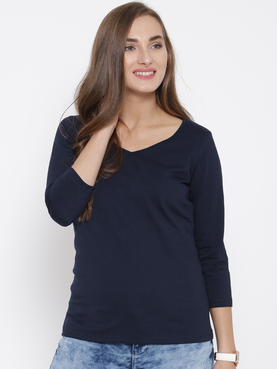

Vea Kupia Women Navy Blue Solid V-Neck Pure Cotton T-shirt