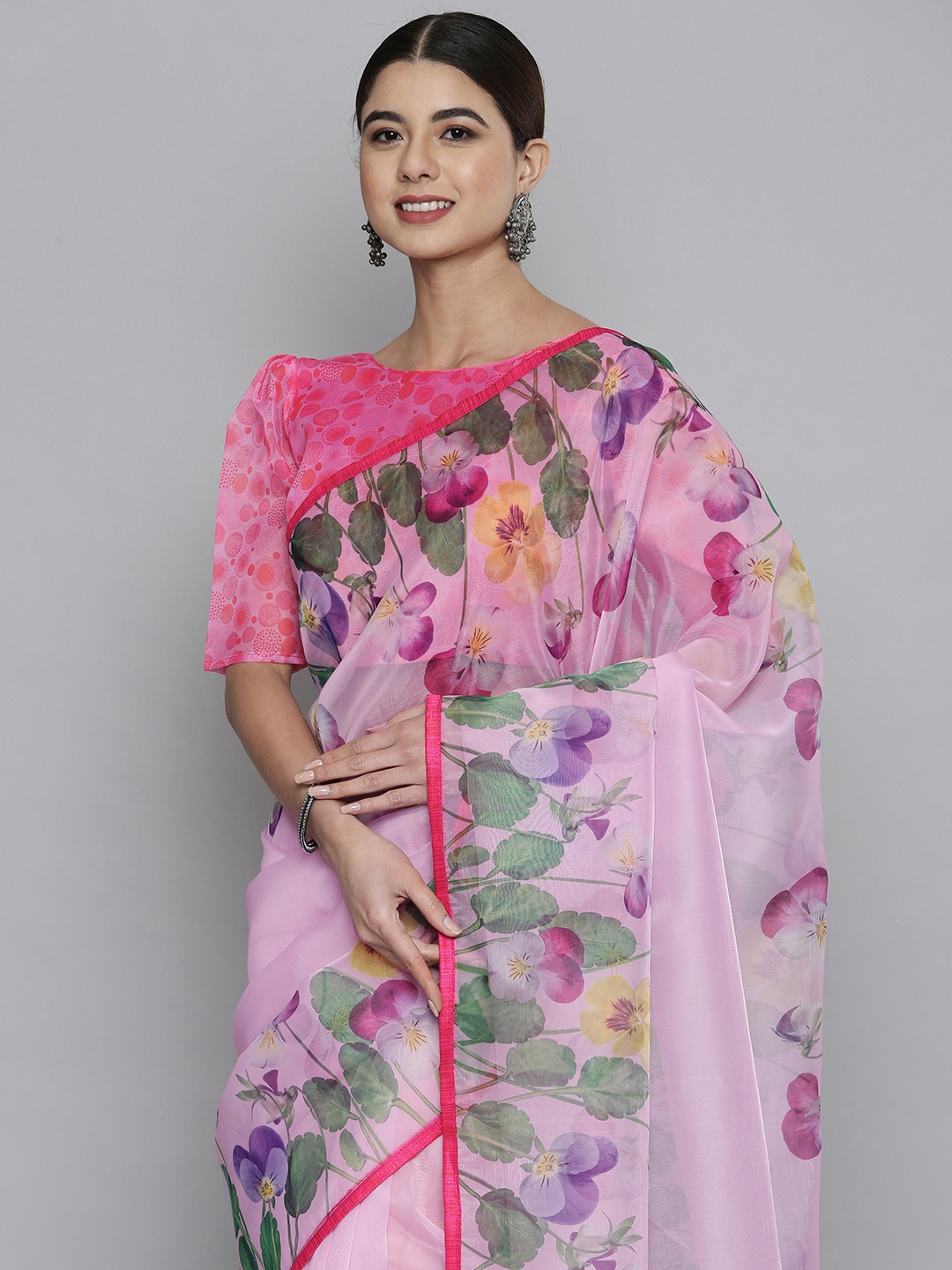 

HERE&NOW Pink & Green Floral Organza Saree