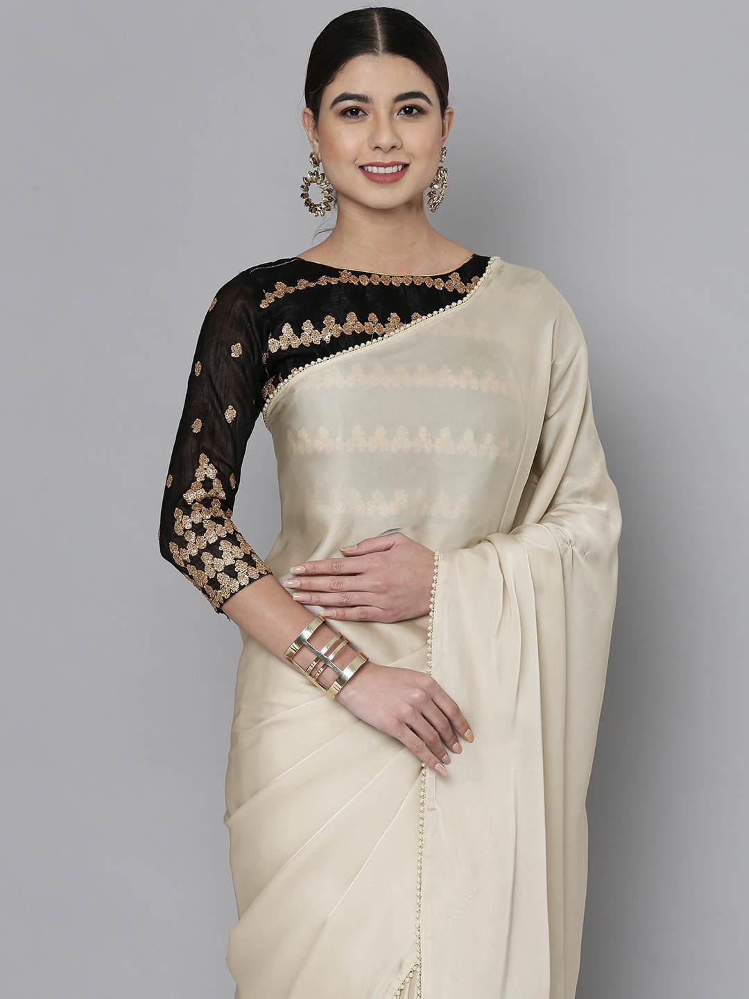 

HERE&NOW Off White Solid Beads and Stones Satin Saree