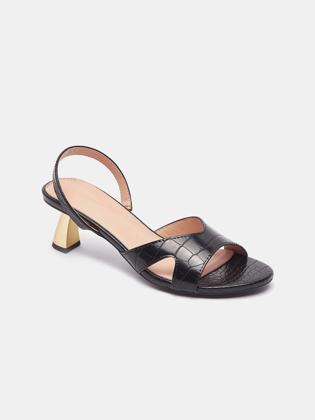 

shoexpress Black & Cream-Coloured Textured Kitten Sandals