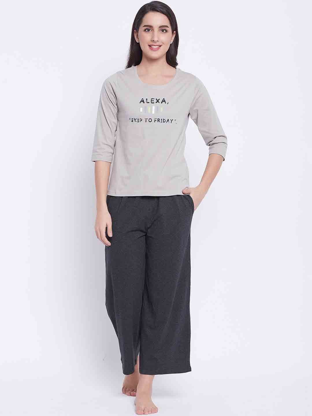 

Clovia Women Grey & Black Printed Night suit