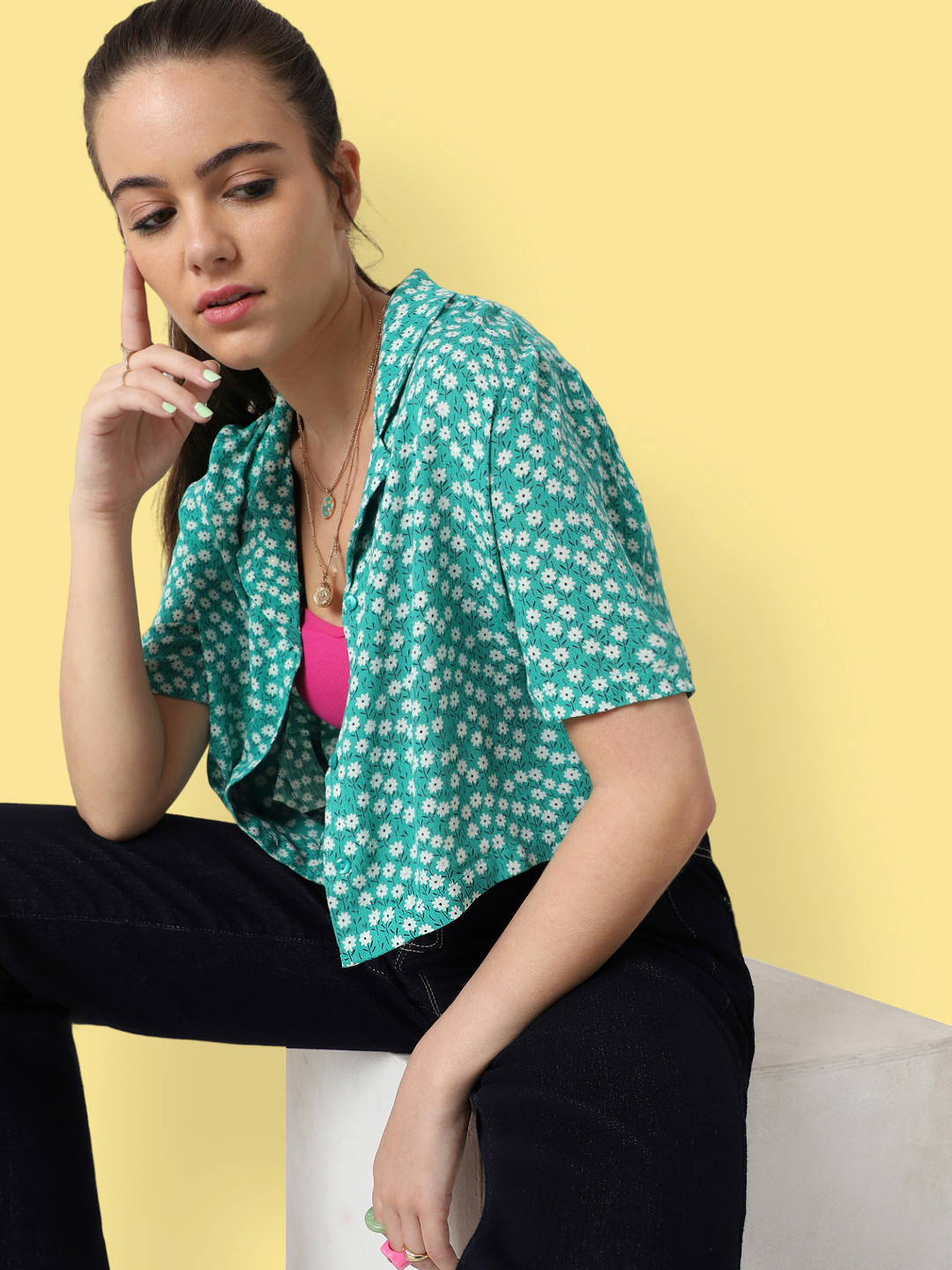 

ONLY Green Floral Print Shirt Style Top