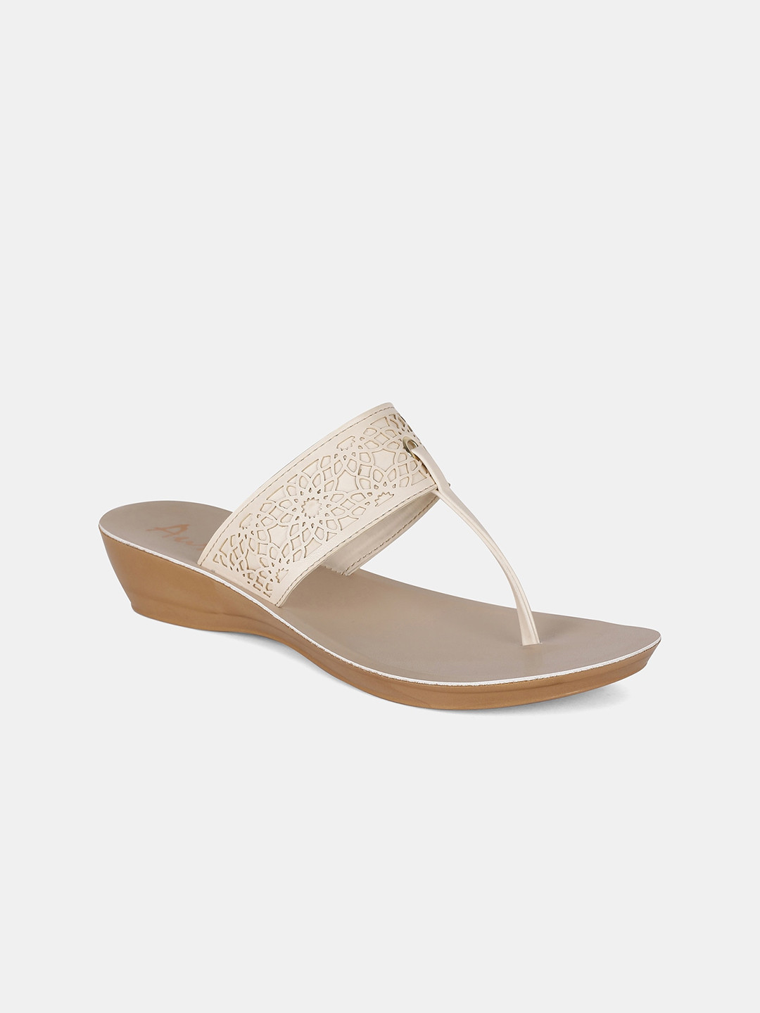 

AURELIA Off White Textured PU Ethnic Comfort Heels