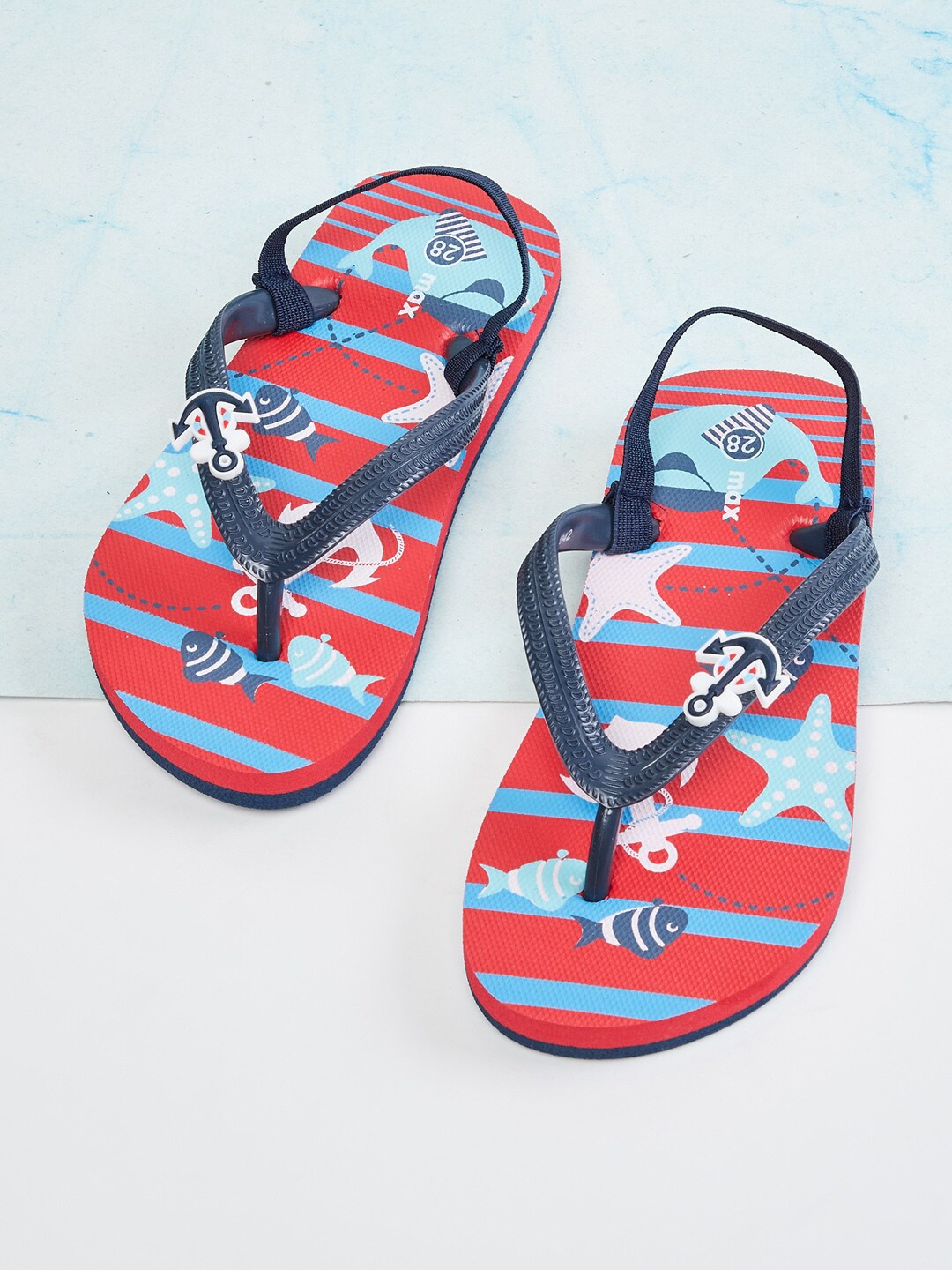 

max Boys Red & Blue Printed Thong Flip-Flops