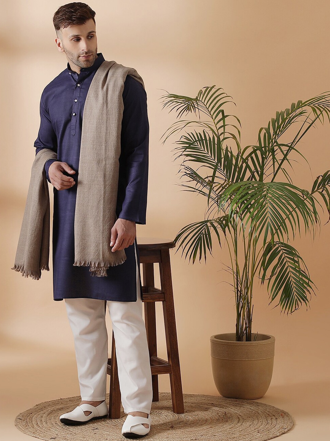 

SHINGORA Men Beige Woven-Design Pure Woolen Shawl
