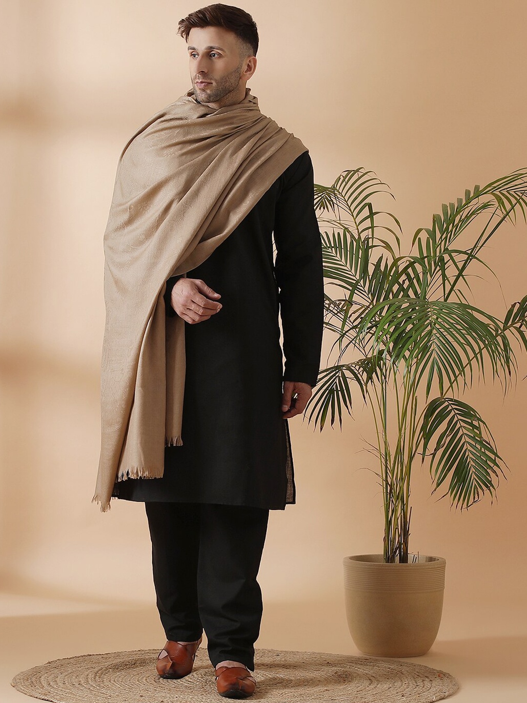 

SHINGORA Men Beige Woven-Design Shawl