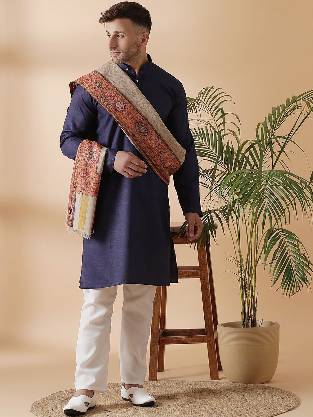 

SHINGORA Men Beige & Orange Woven-Design Pure Woolen Shawl