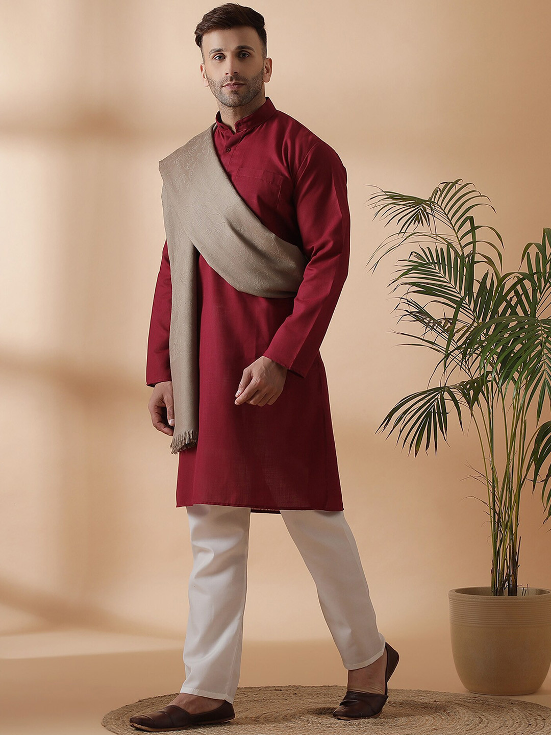 

SHINGORA Men Beige Woven-Design Shawl