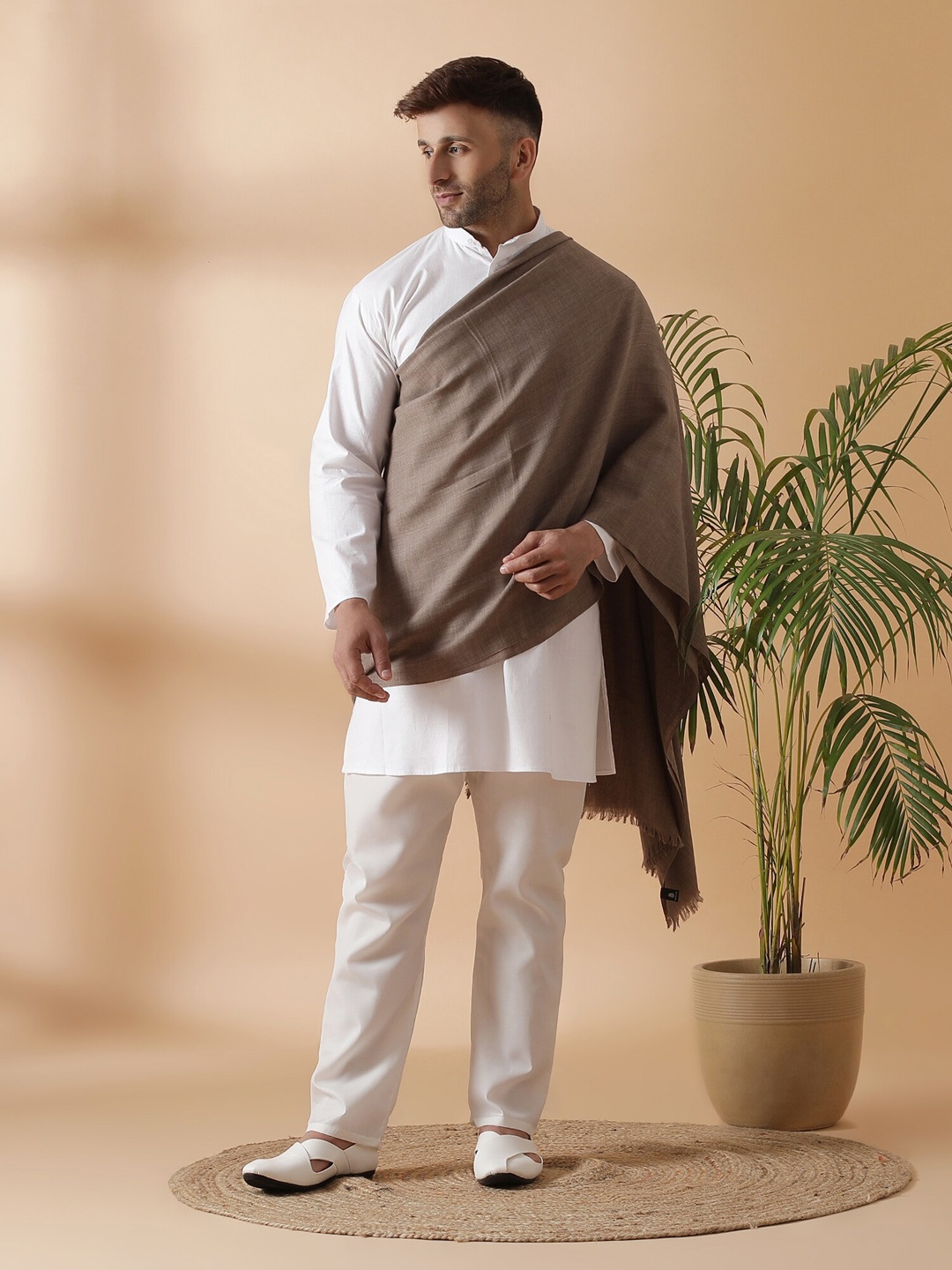 

SHINGORA Men Beige Woven-Design Pure Woolen Shawl