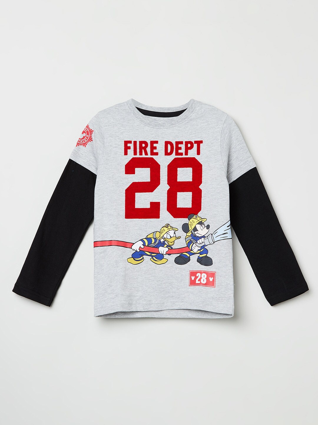 

max Boys Grey Varsity Colourblocked Applique T-shirt