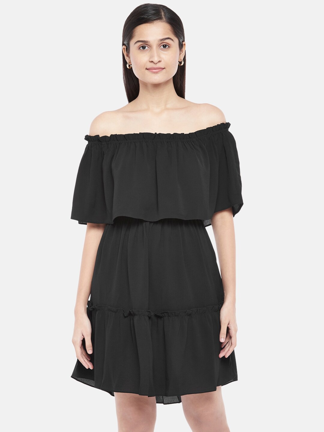 

People Black Solid Off-Shoulder Dress