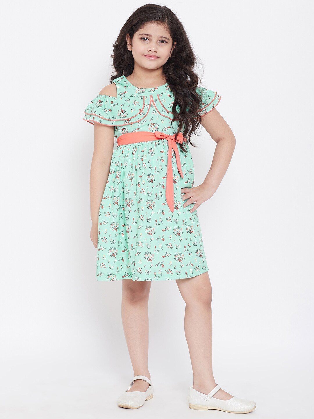 

Stylo Bug Girls Green & Peach-Coloured Floral Fit & Flare Dress