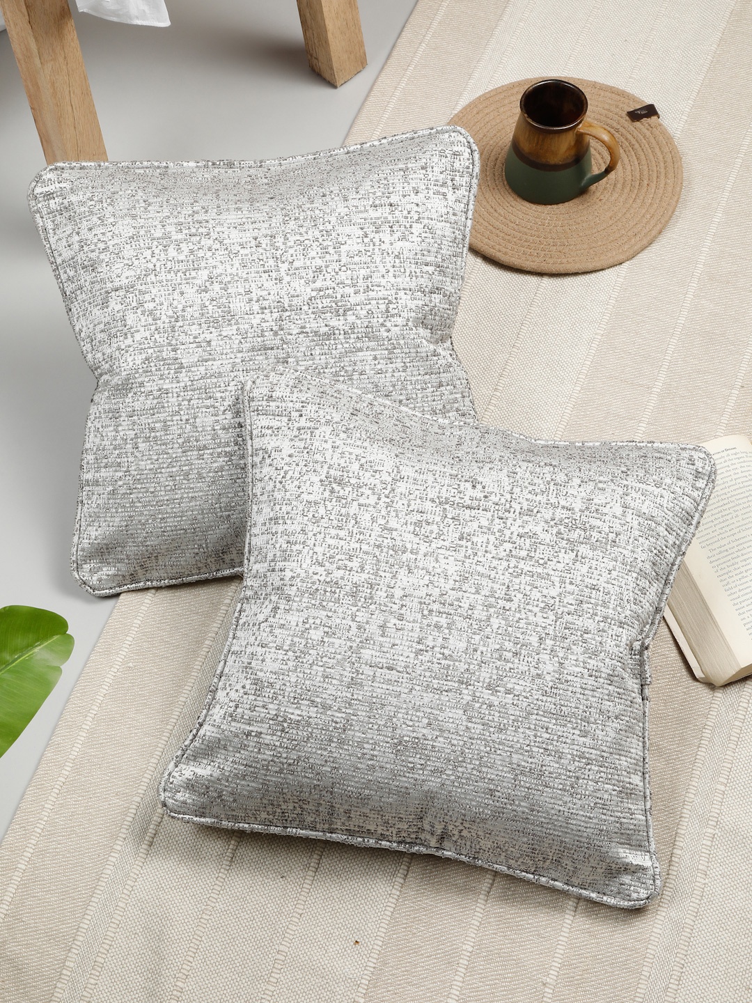 

ROSARA HOME Grey Set of 2 Square Jacquard Cushion Covers