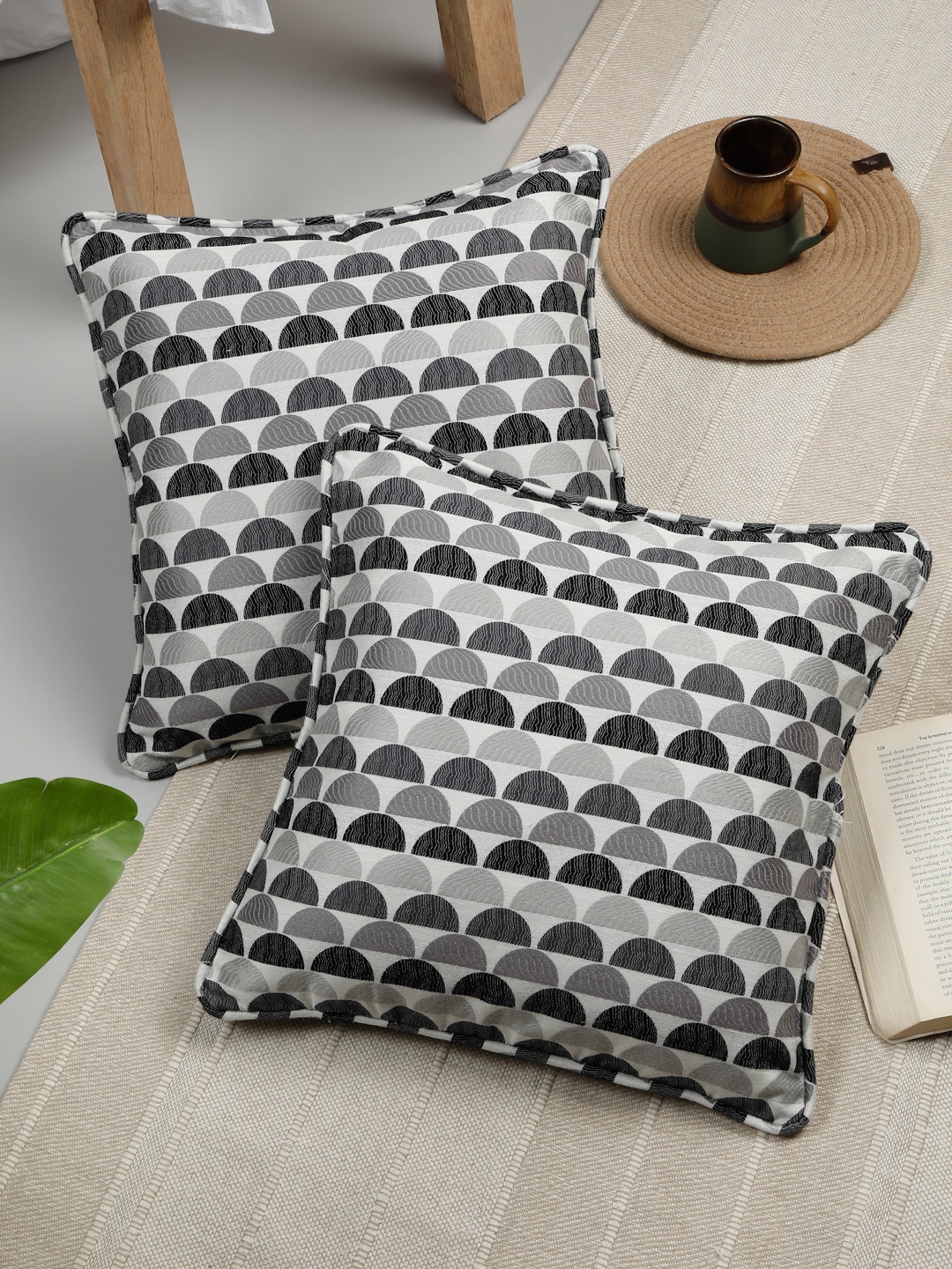 

ROSARA HOME Grey & Black Set of 2 Geometric Square Cushion Covers