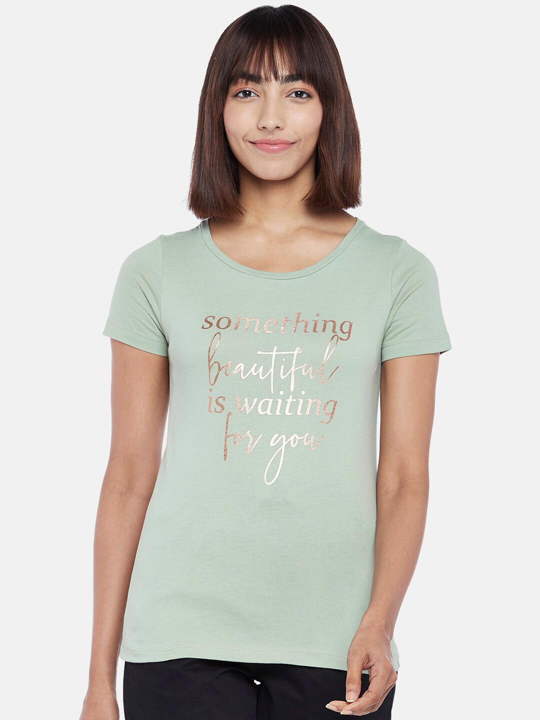 

Honey by Pantaloons Women Green Typography Printed Drop-Shoulder Sleeves T-shirt