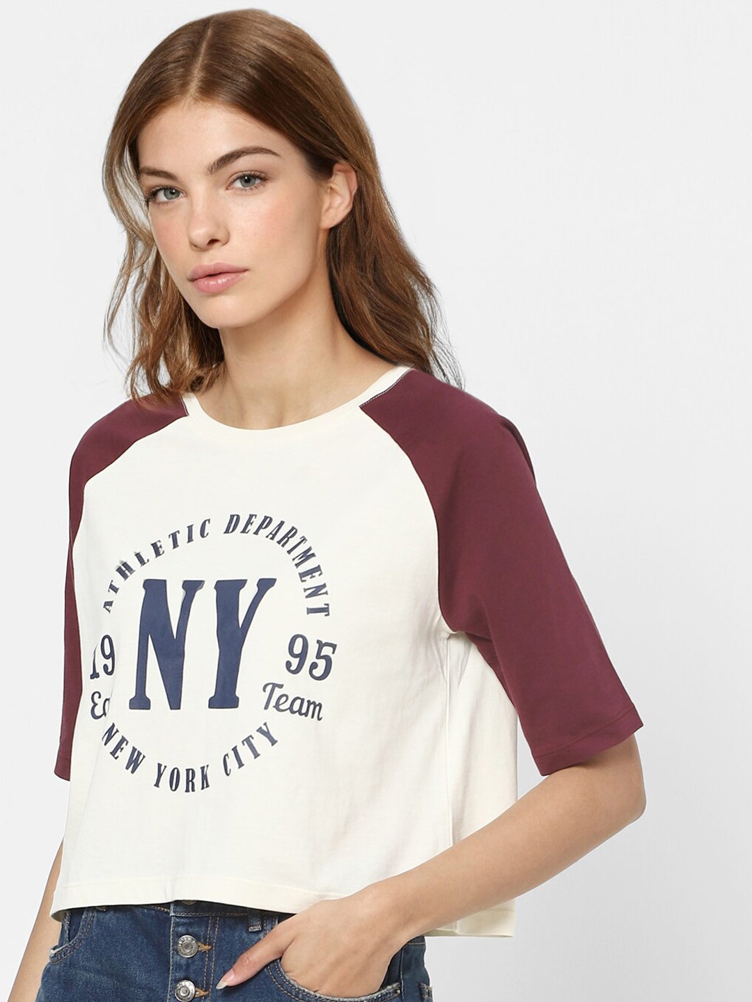 

ONLY Women White & Maroon Typography Printed T-shirt