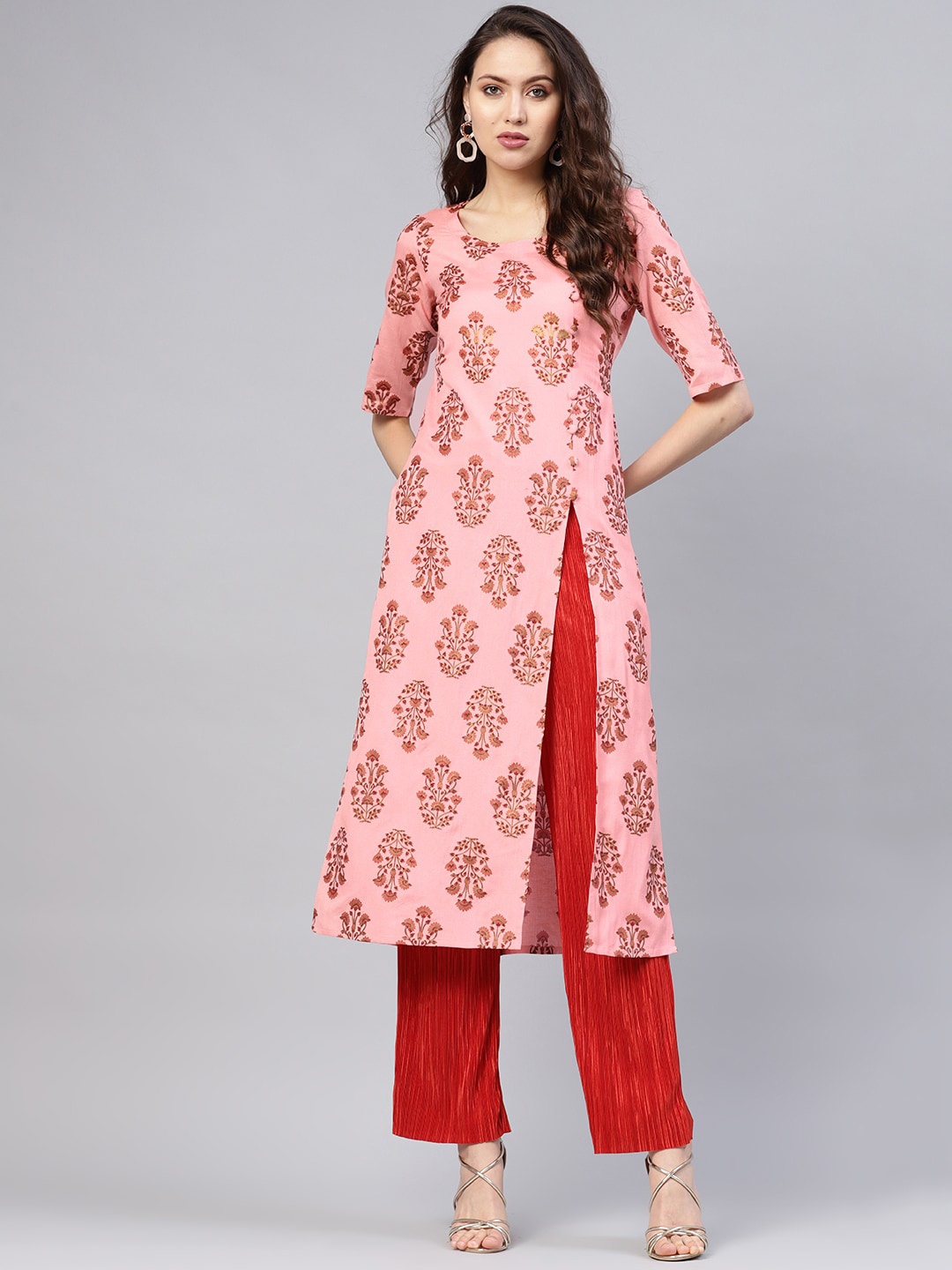 

Libas Woman Pink Ethnic Motifs Printed Kurta
