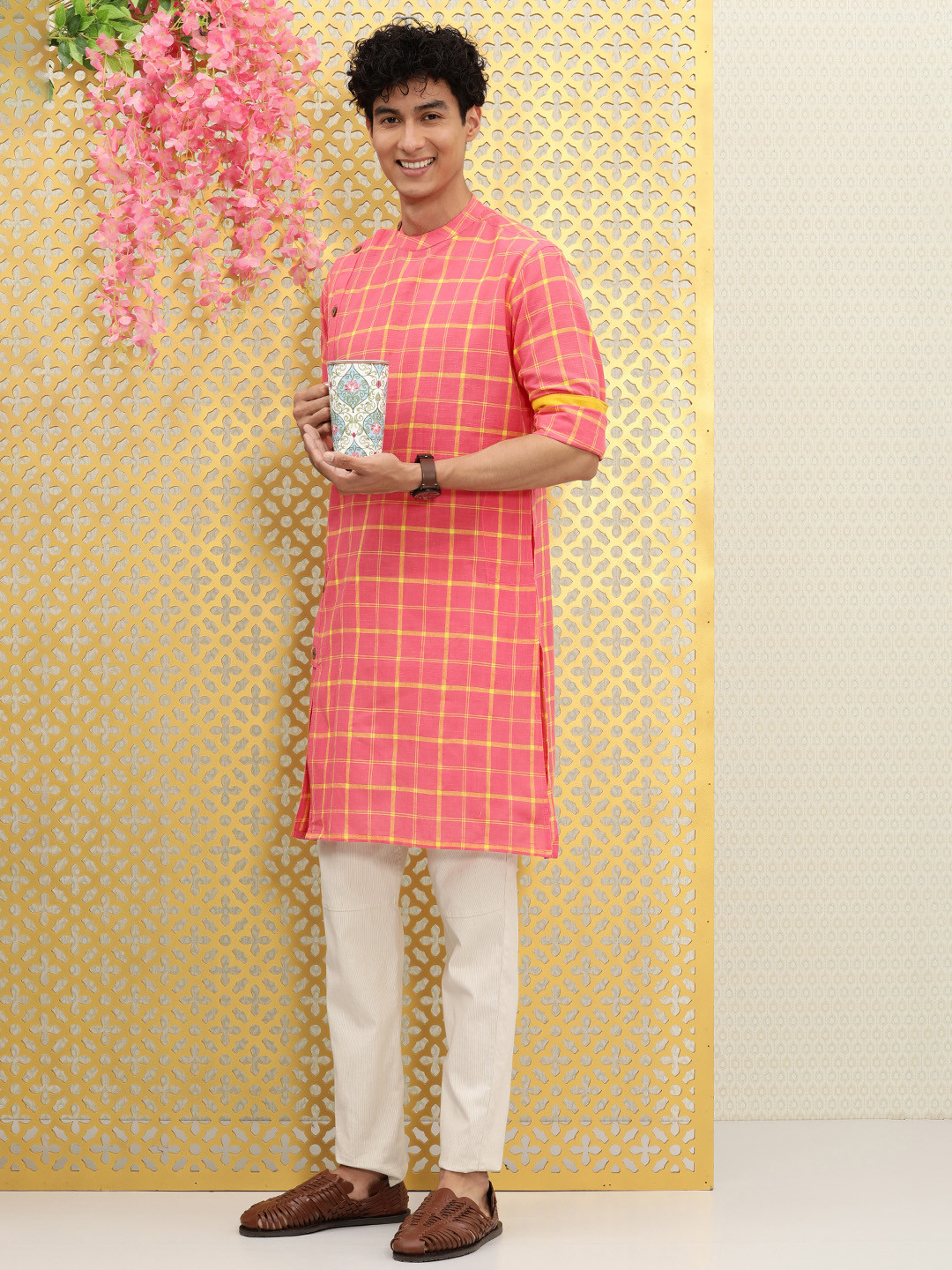 

Ode by House of Pataudi Men Pink & Yellow Checked Pure Cotton Rozana Kurta