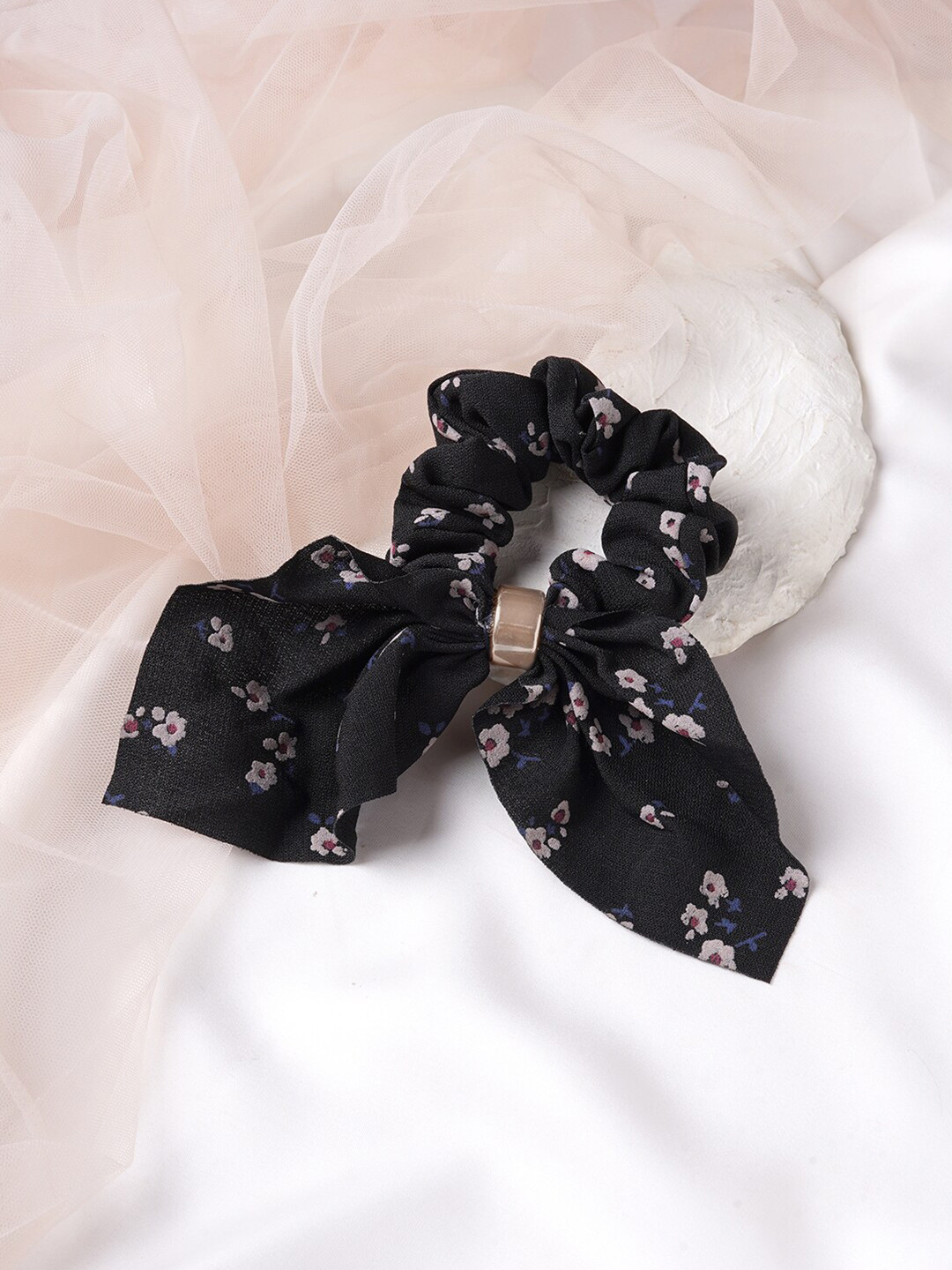 

BEWITCHED Women Black Ponytail Holders