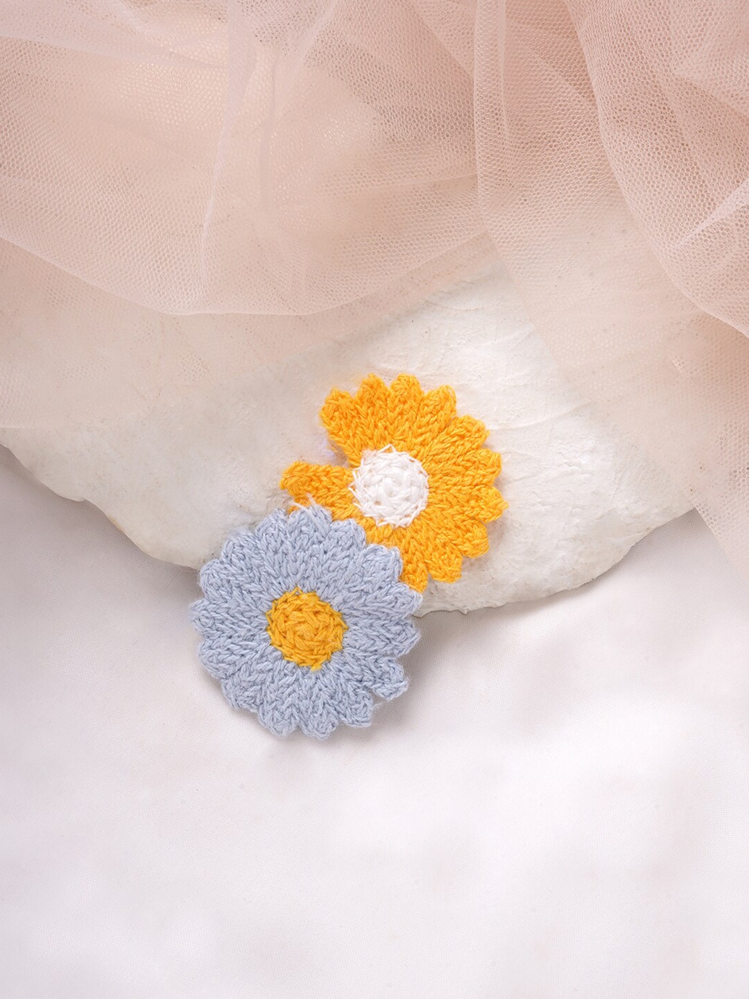 

BEWITCHED Women Yellow & Blue Sunshine Tic Tac Hair Clip