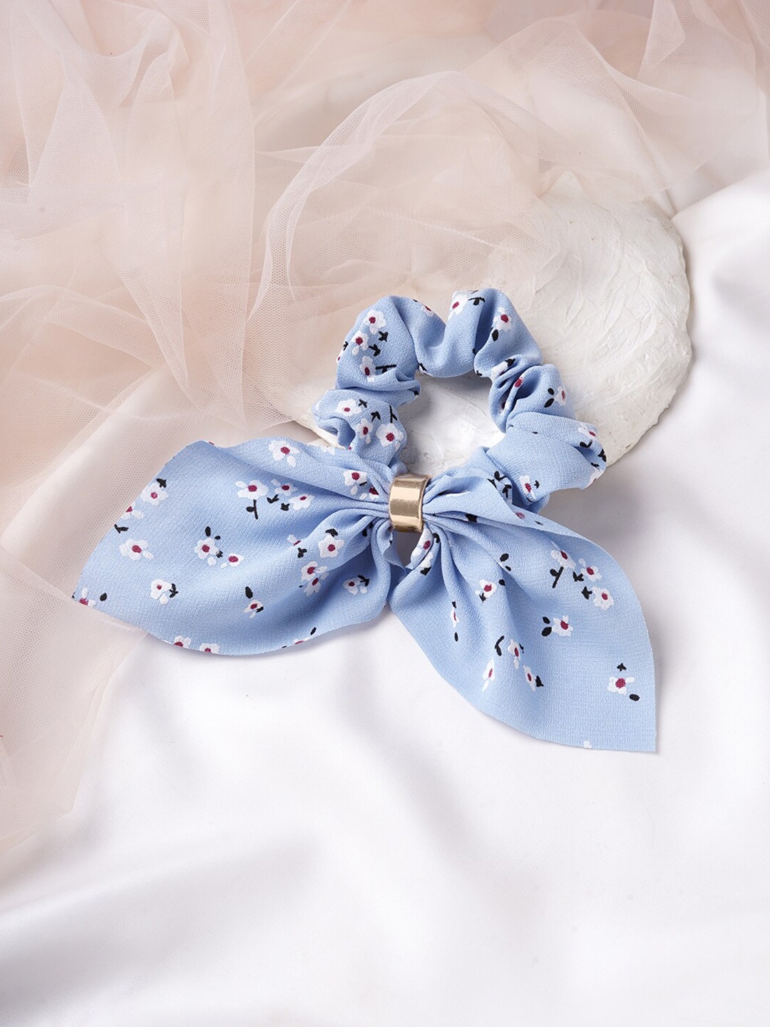 

BEWITCHED Women Blue & White Ponytail Holders