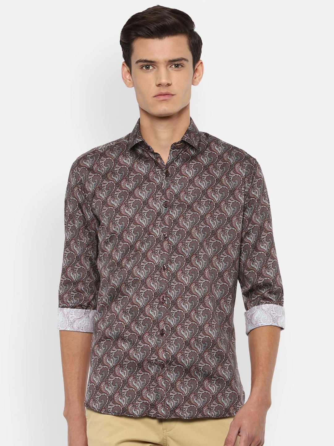 

V Dot Men Maroon Slim Fit Printed Casual Shirt