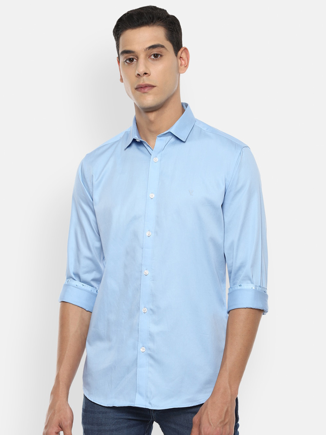 

V Dot Men Blue Slim Fit Pure Cotton Casual Shirt