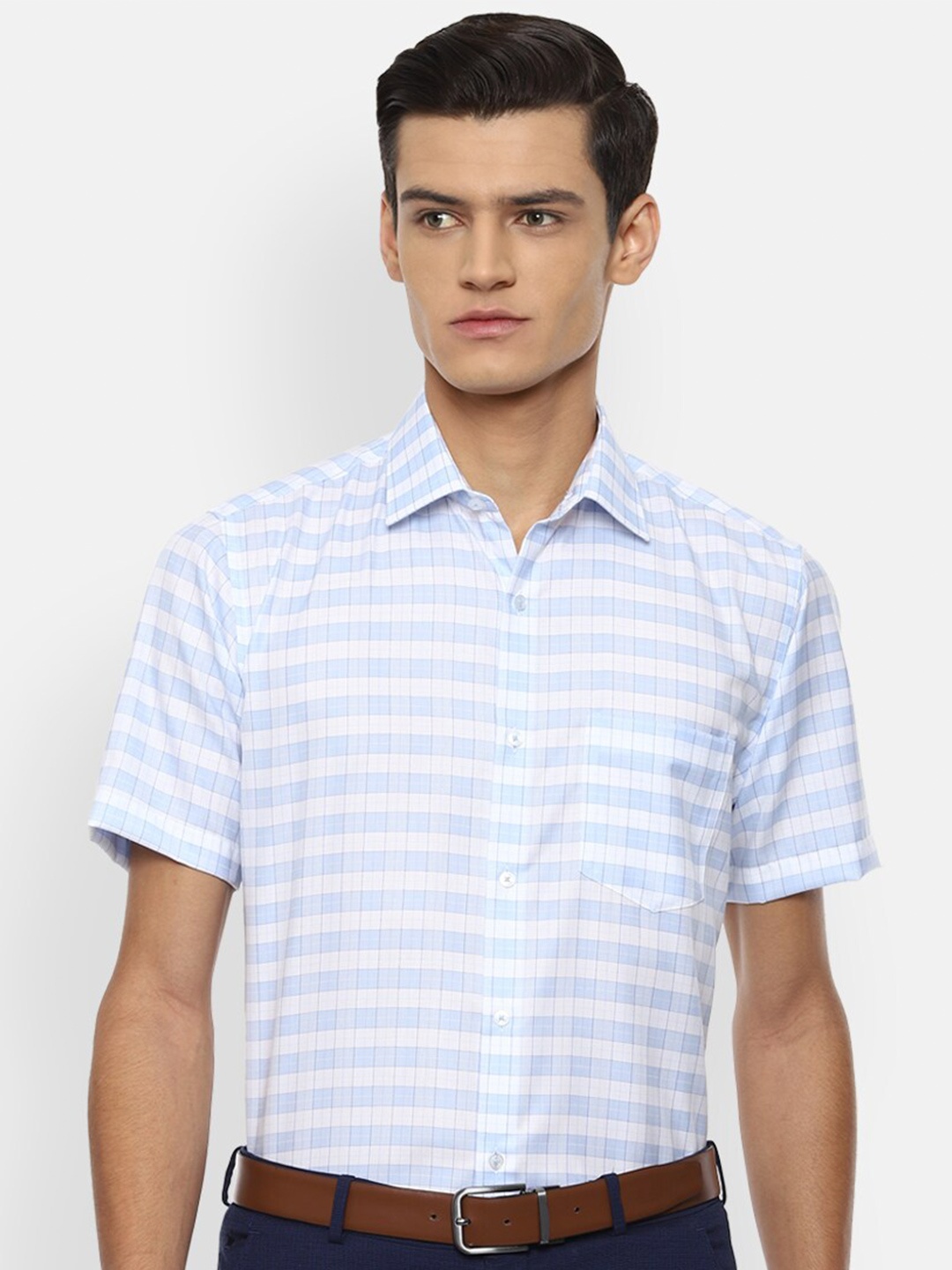 

Van Heusen Men Blue Checked Formal Shirt