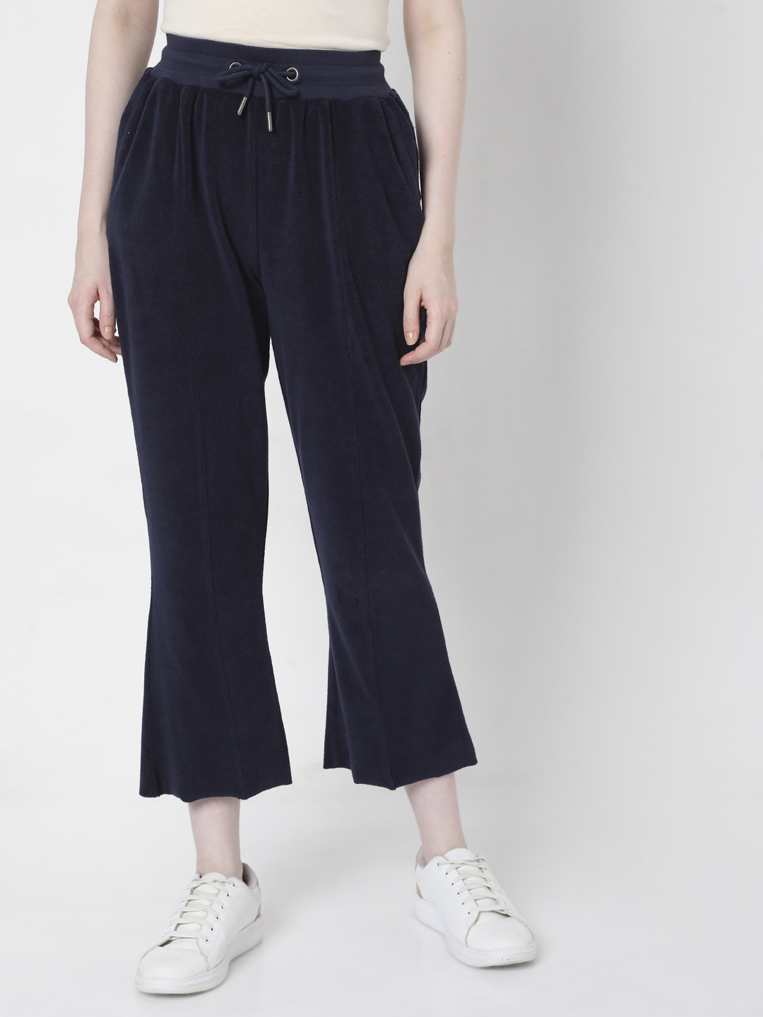 

Vero Moda Women Blue Solid Cotton Track Pants