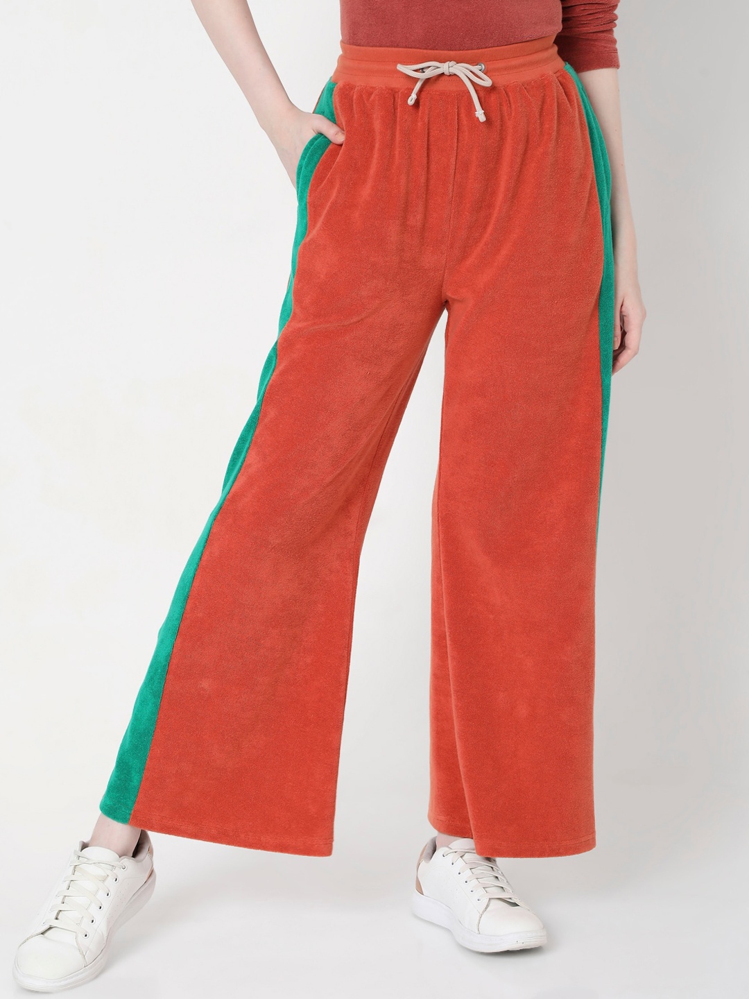 

Vero Moda Woman Orange Solid Cotton Track Pants