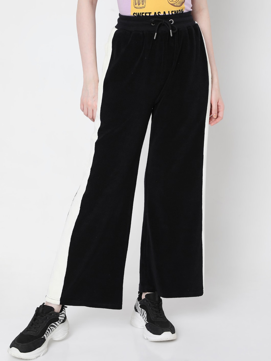 

Vero Moda Women Black & White Cotton Track Pants