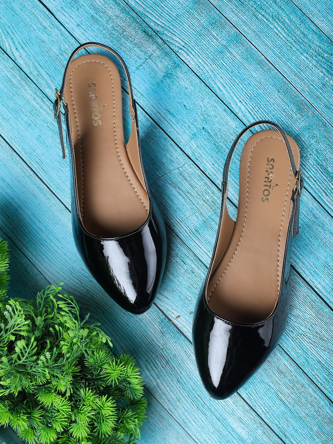 

SAPATOS Women Black Printed Ballerinas with Bows Flats