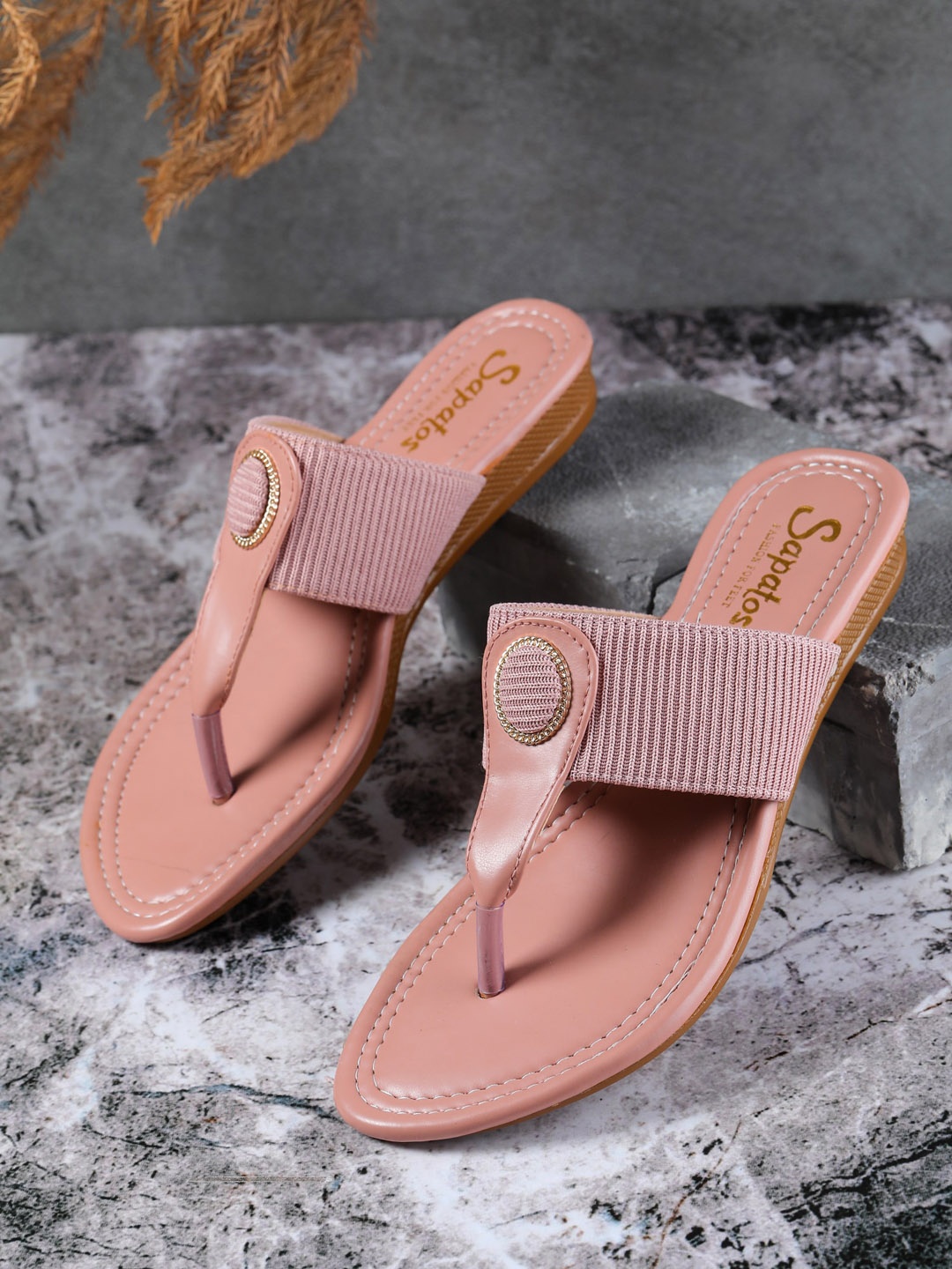 

SAPATOS Women Peach-Coloured Open Toe Flats