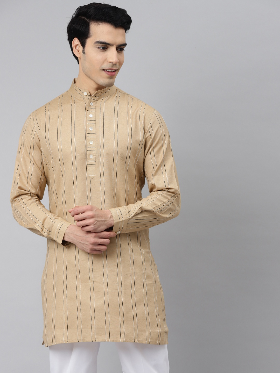 

Tulsattva Men Beige Striped Handloom Kurta
