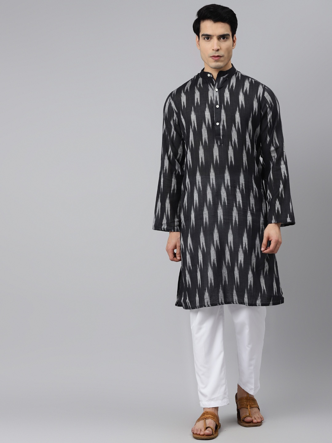 

Tulsattva Men Black Pure Cotton Ikat Print Kurta with Pyjamas