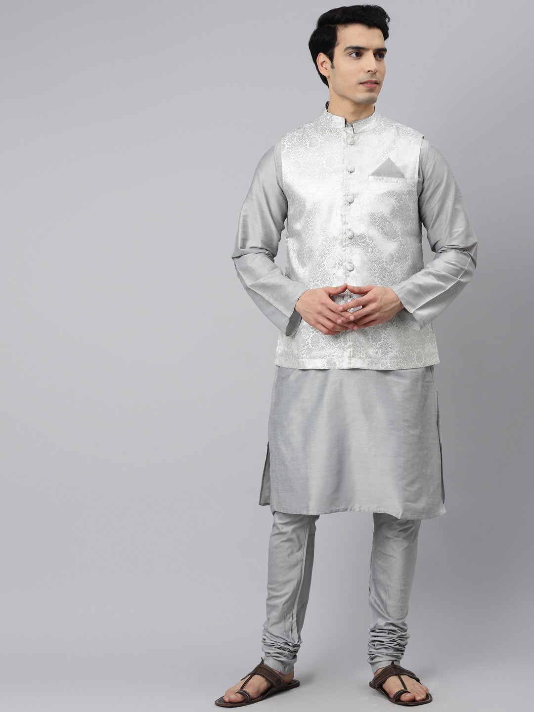 

Tulsattva Men Grey Kurta with Churidar & Nehru Jacket