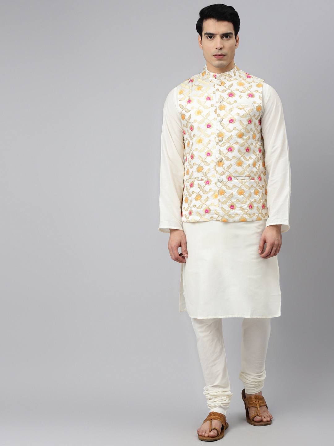 

Tulsattva Men White Kurta with Churidar & Nehru Jacket